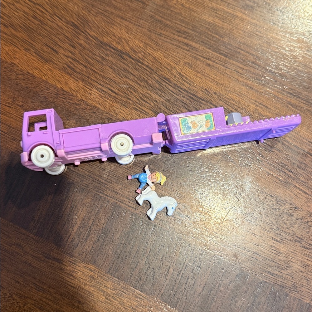 Vintage Polly Pocket 1994 - Stable On The Go - Complete Set + Additional Piece - Picture 7 of 8
